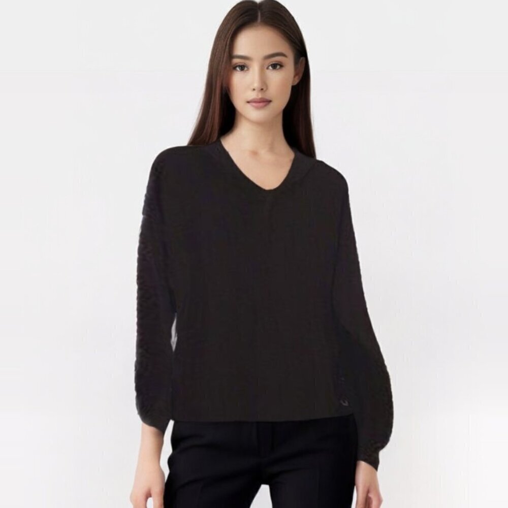 Black hoodie with lace up accent at side Casual Lounging Sz L